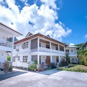 La Maison Hibiscus Self Catering Appartement
